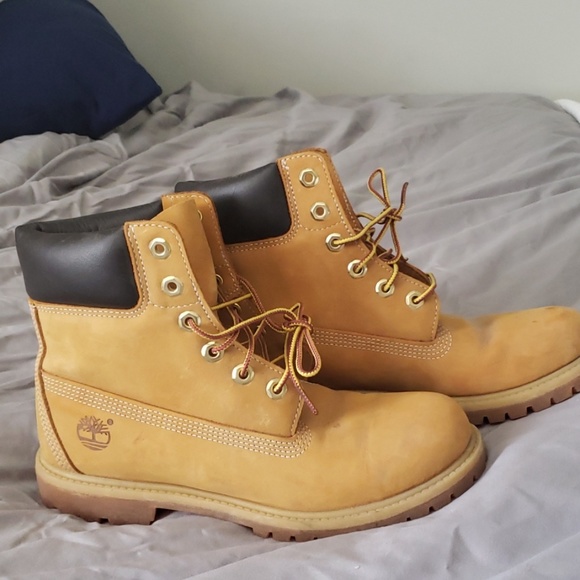 Timberland Shoes - WOMENS CLASSIC TIMBERLANDS